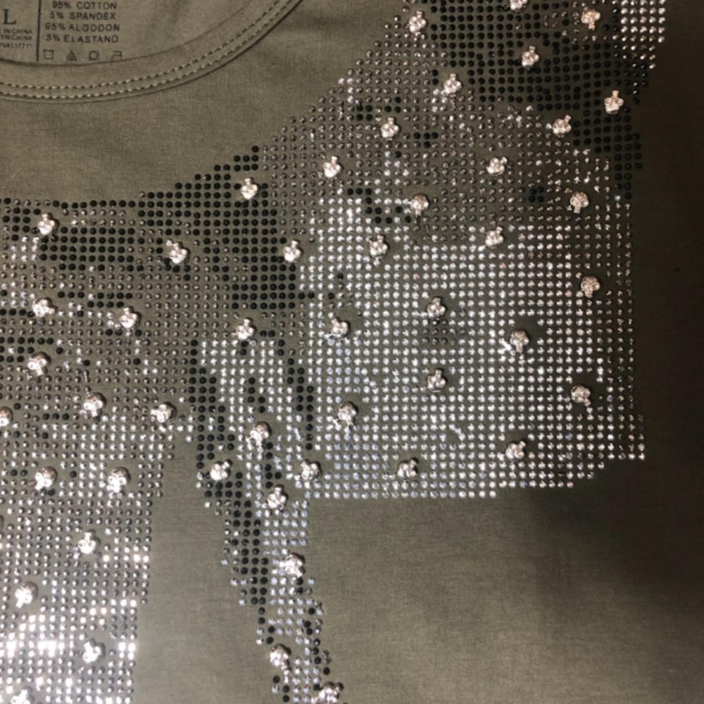 Men's Elephant 🐘 T-shirt. Size Large - Picture 3 of 4